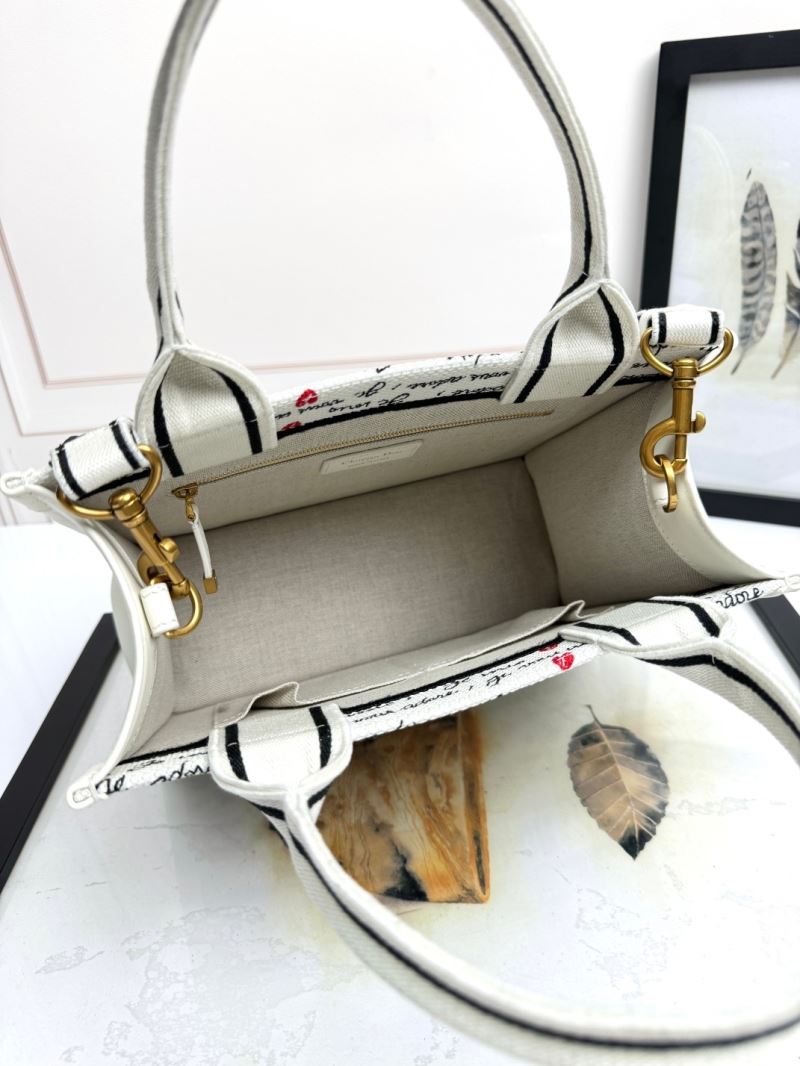 chr1st1an D10r shopping bags